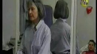 دختر بادامک خوشحال برای نشان دادن سکس با مامان تصویری - 2022-02-15 18:48:34